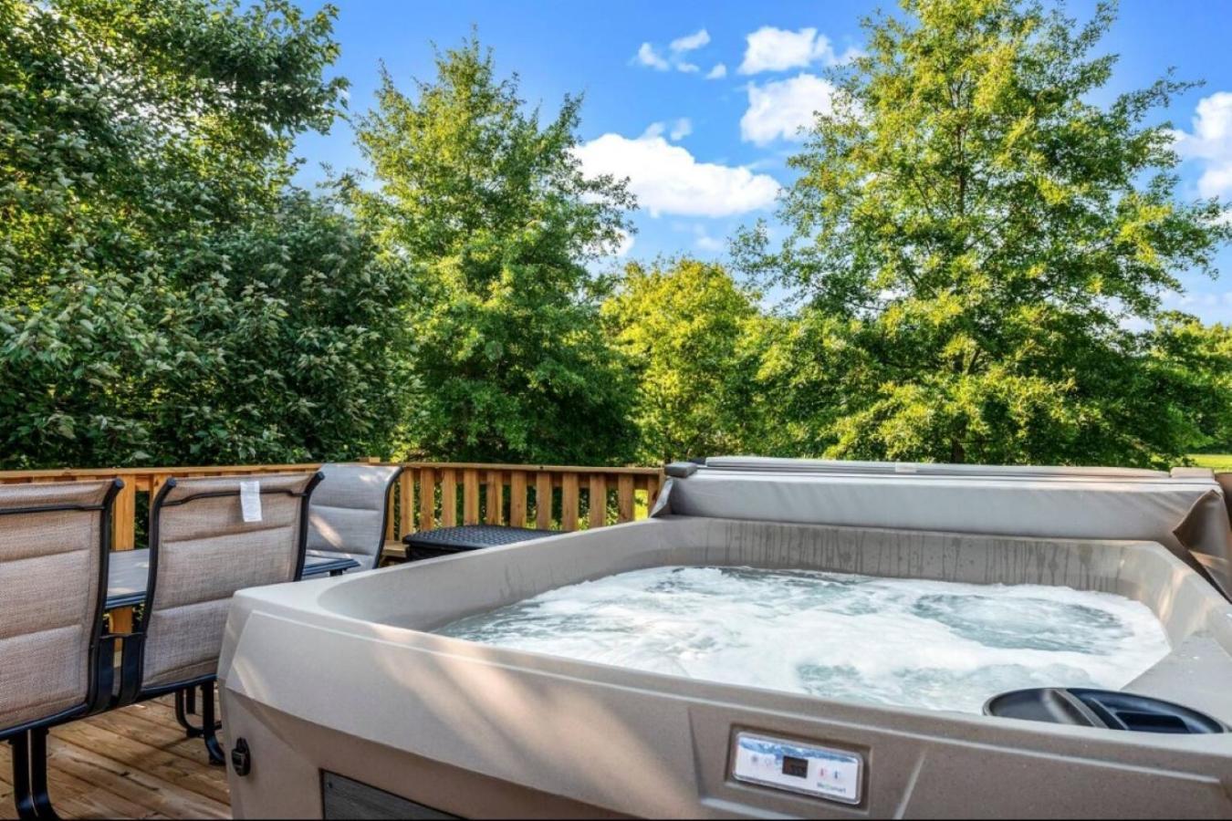 Creekside Cottage*Hot Tub*Entire Home-Pigeon Forge Εξωτερικό φωτογραφία