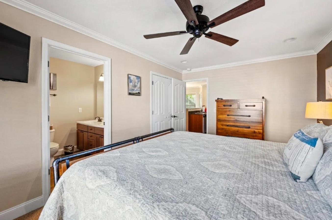 Creekside Cottage*Hot Tub*Entire Home-Pigeon Forge Εξωτερικό φωτογραφία