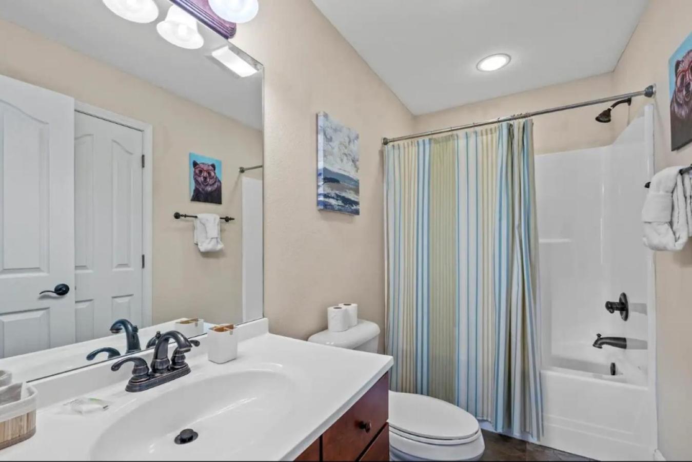Creekside Cottage*Hot Tub*Entire Home-Pigeon Forge Εξωτερικό φωτογραφία