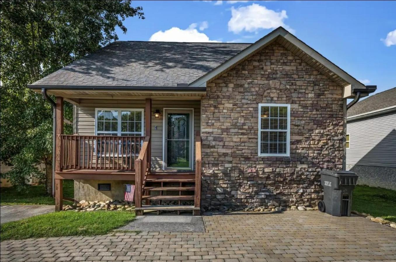 Creekside Cottage*Hot Tub*Entire Home-Pigeon Forge Εξωτερικό φωτογραφία